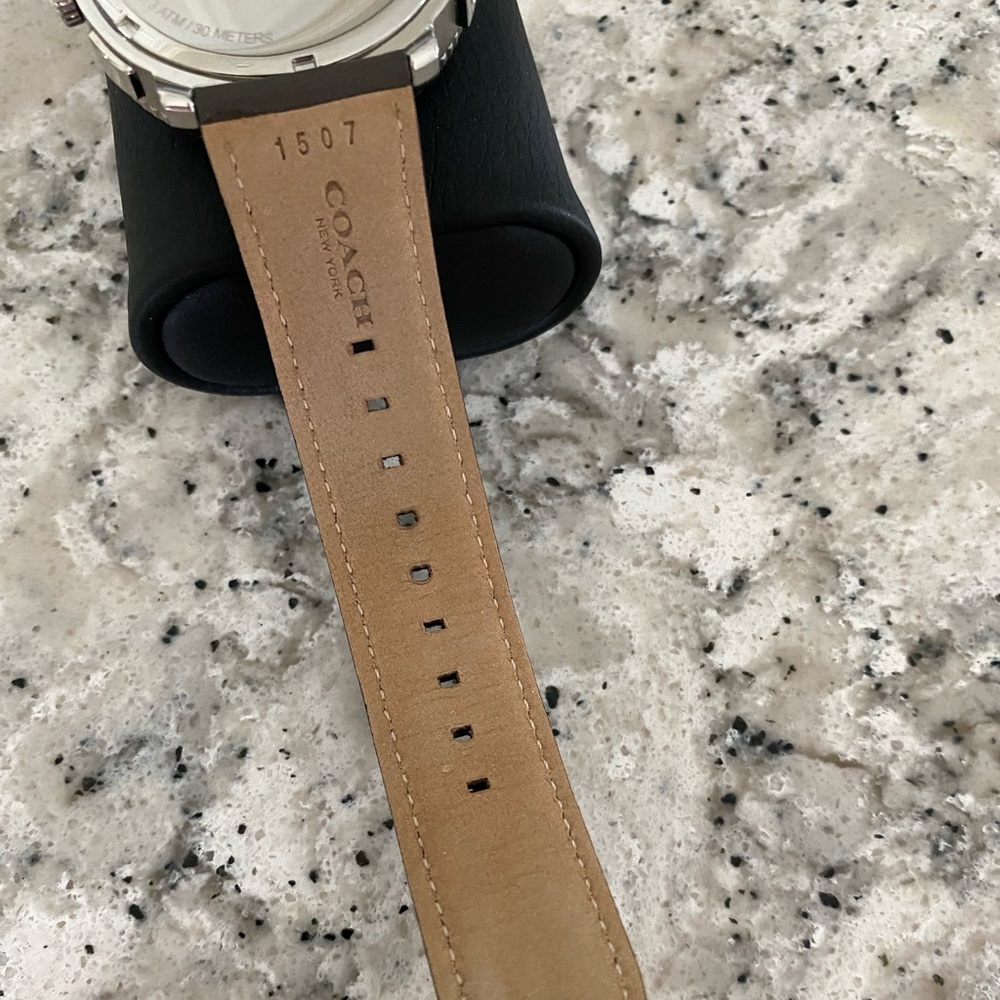 NWOT men’s (or women’s) Coach “Bleecker” Green Dial chronograph watch - Picture 11 of 13